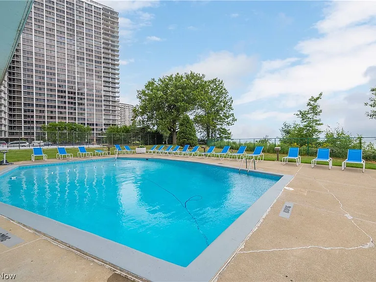 12550 Lake Ave #1705 — Photo 41