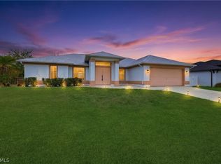 614 SW 1st St, Cape Coral, FL 33991