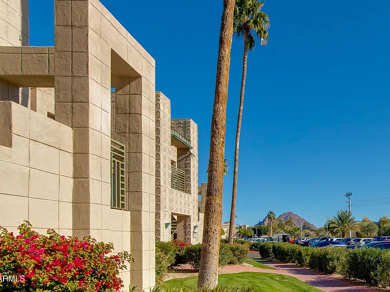 2802 E Camino Acequia Dr #7 — Photo 21