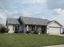 3rd image of 215 Columbian Ave