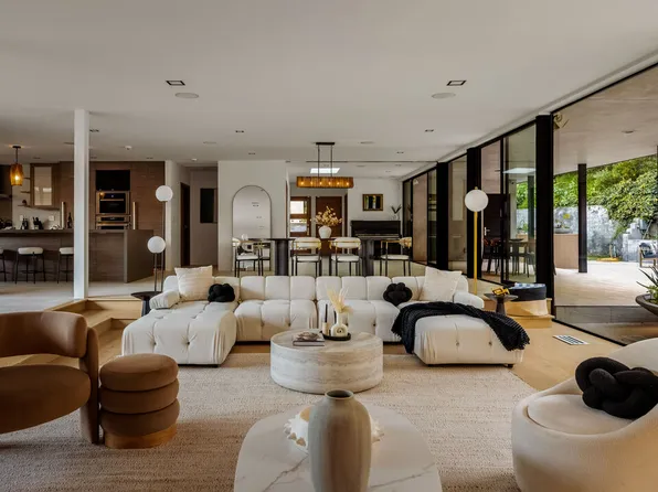9991 Liebe Dr, Beverly Hills, CA 90210