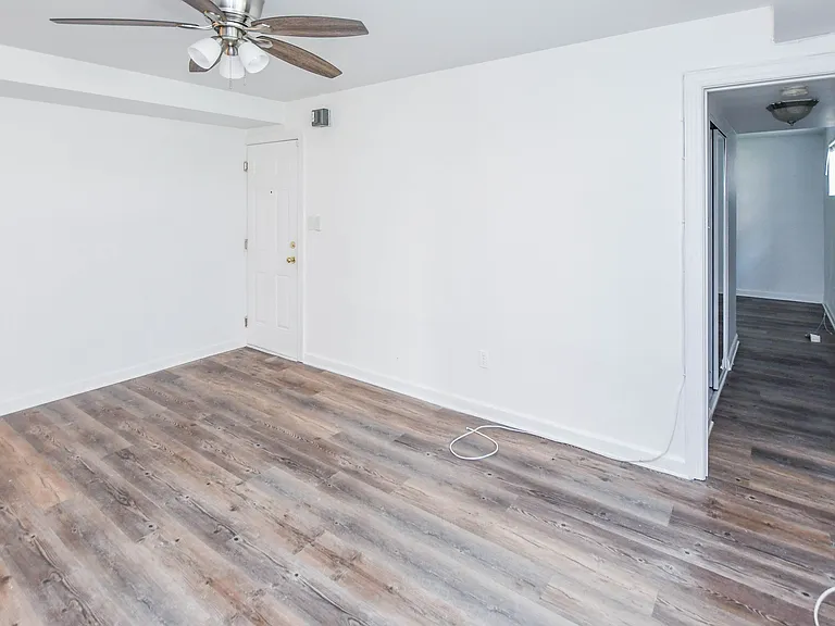 713 Brandywine St SE #B2 — Photo 33
