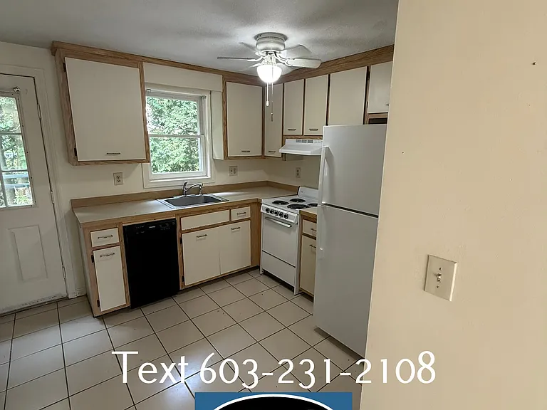 59 Stonegate Ln #59 — Photo 1