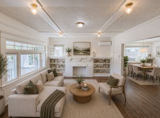860 W 56th St, Los Angeles, CA 90037