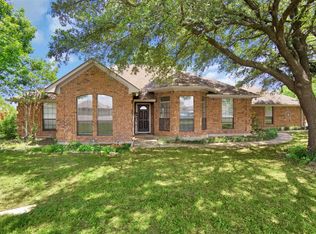 11690 Walnut Ln, Forney, TX 75126