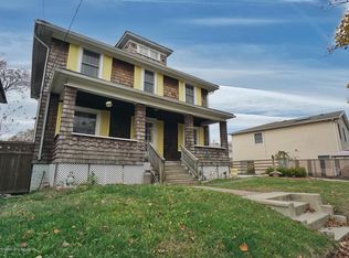 568 Foster Rd, Staten Island, NY 10309