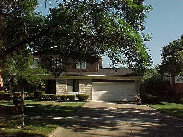 1st image of 21760 Constitution Dr