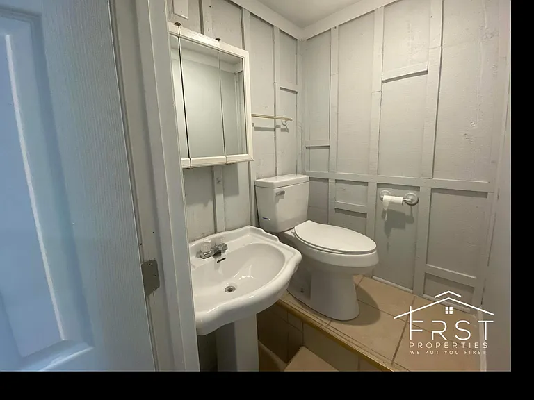3607 Oakdale Cir NW — Photo 11