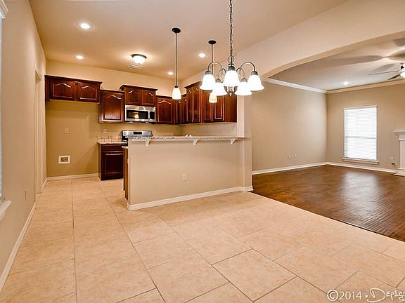 5th image of 3089 Raven Ln