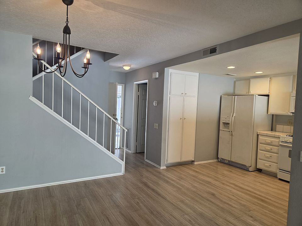 1st image of 3734 Carmel View Rd