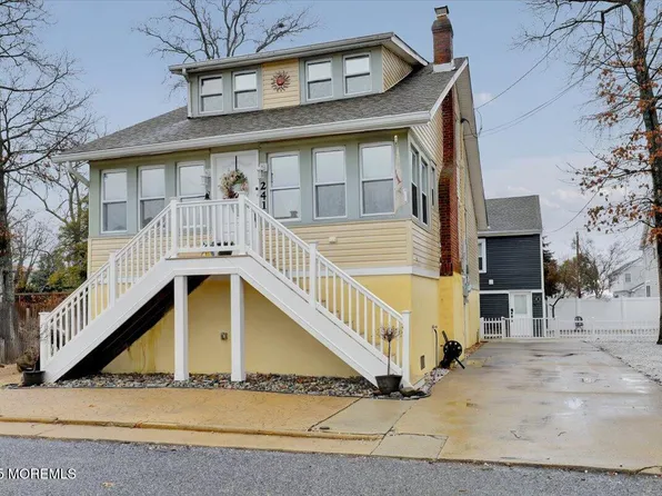 241 E Lakewood Avenue, Ocean Gate, NJ 08740