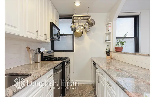 Sold by Douglas Elliman | media 12