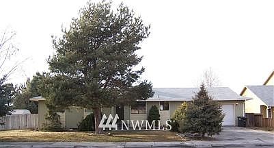 1st image of 1604 S Legend Lane
