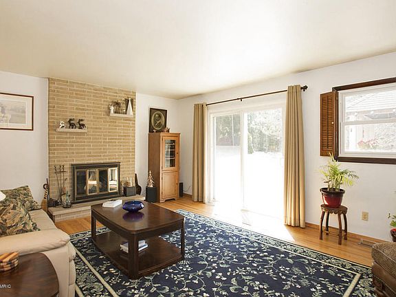 2nd image of 8607 W Rs Ave