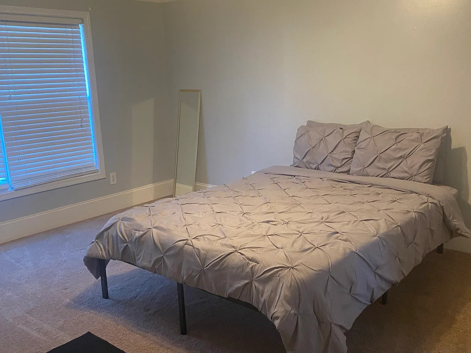 Huntington Place Cir, Lithonia — Photo 2