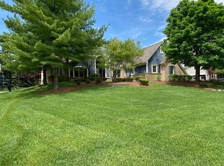 3960 Kaeleaf Rd, Lake Orion, MI 48360