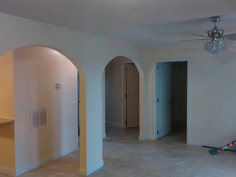537 Stevenson Rd — Photo 2
