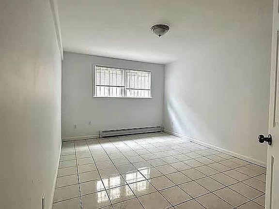 3rd image of 87-08 Avon St #1