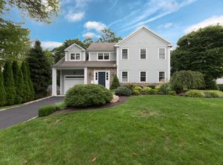 11 Walmsley Rd, Darien, CT 06820