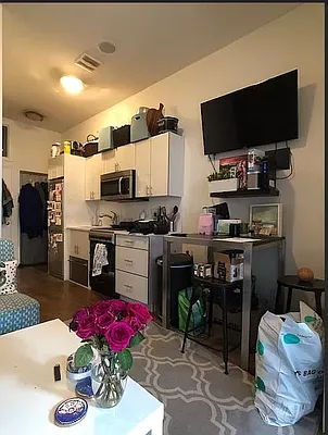 Rented by REAL New York | media 7