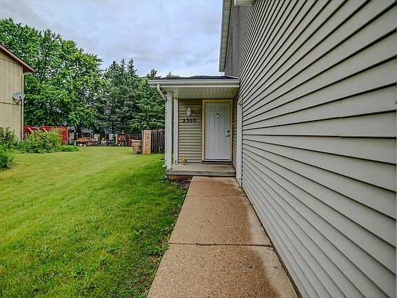 4th image of 2305/2307 McKenna Blvd