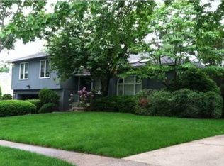 20 Brookfall Rd, Edison, NJ 08817