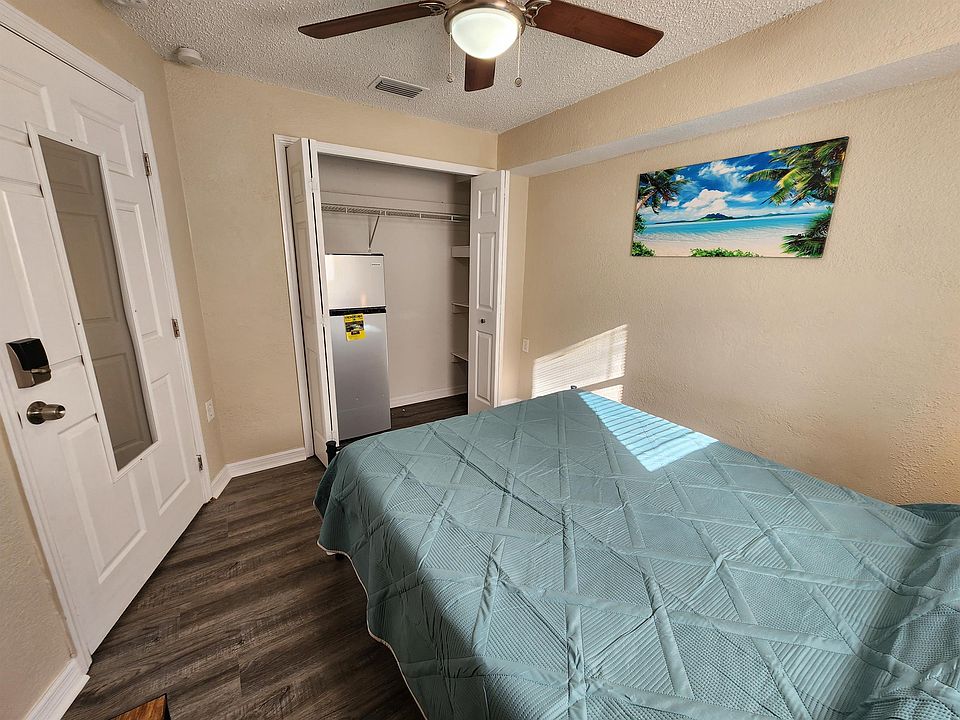 1st image of 3547 Cheswick Dr Room 4