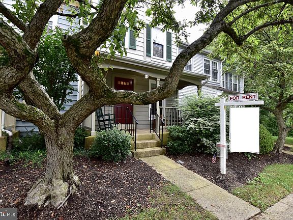 2nd image of 6332 Chimney Wood Ct
