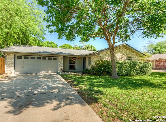 2nd image of 1027 Cerro Alto Dr