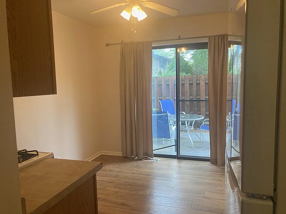 4th image of 7318 Winthrop Way Unit 6