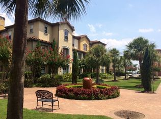 28 West Oaks Drive, Houston, TX 77058