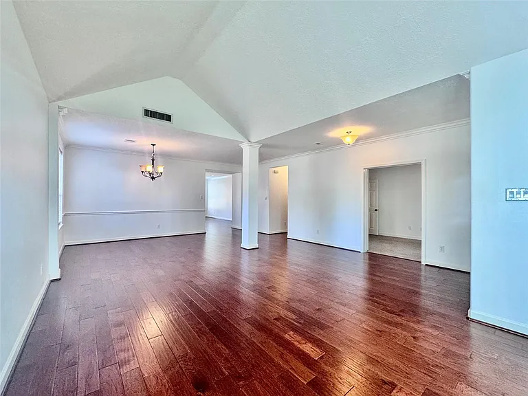 2123 Hollow Reef Cir — Photo 8