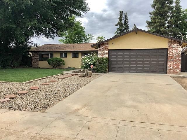 1st image of 1125 E Feemster Ave