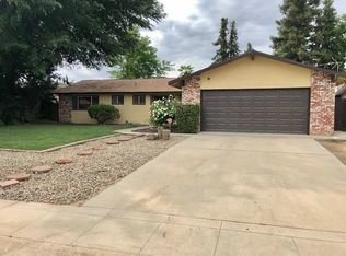 1125 E Feemster Ave, Visalia, CA