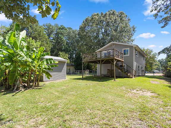 5th image of 208 Bluegill Circle