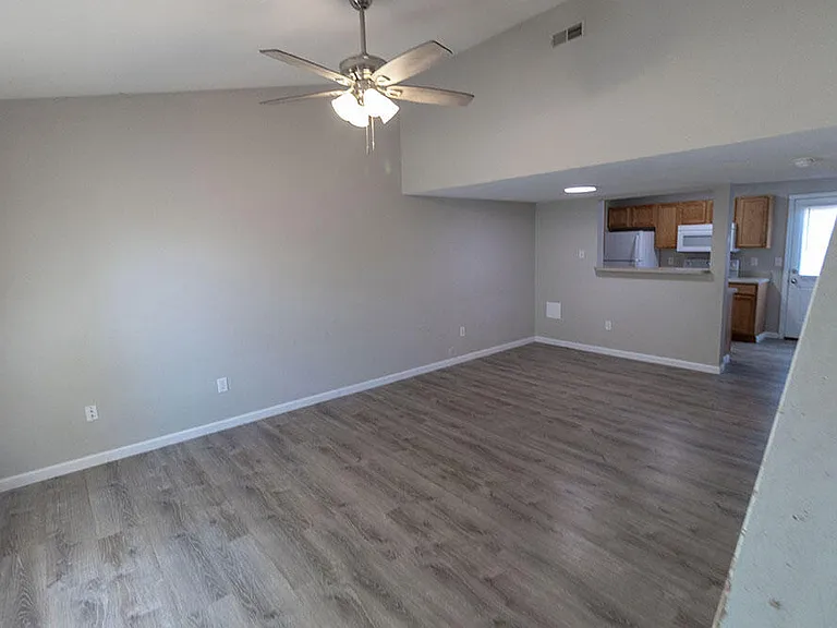 5309 Currituck Ln — Photo 3