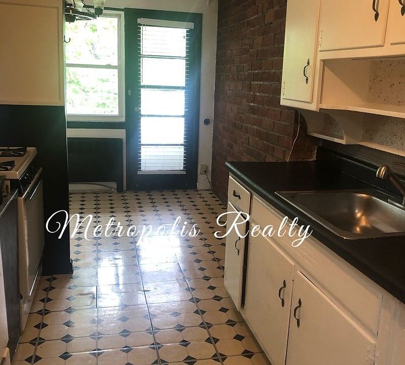 1st image of 21-69 Shore Blvd #2