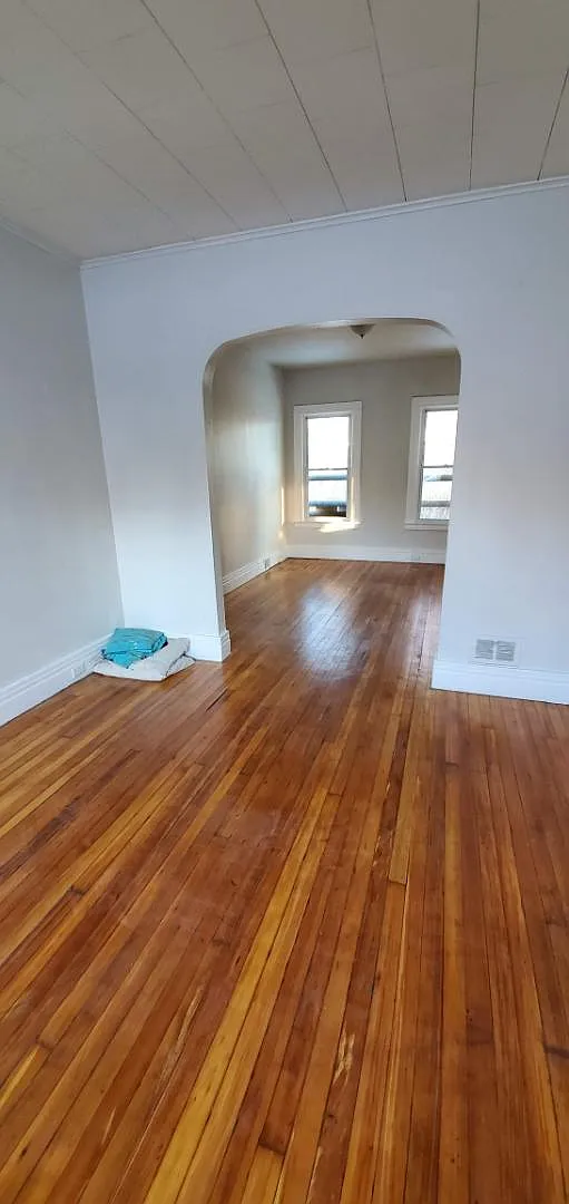 10 Grace St - 10 — Photo 3