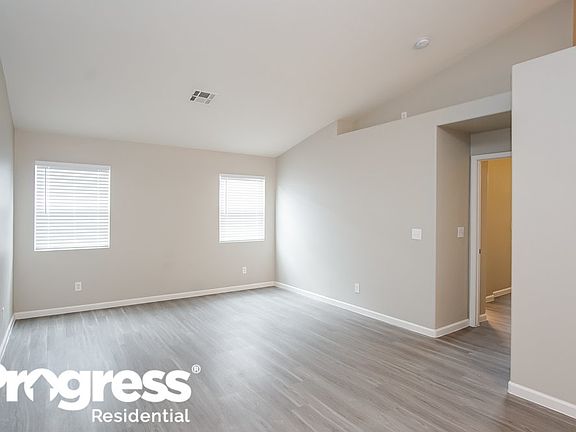 3rd image of 7259 Crest Peak Ave