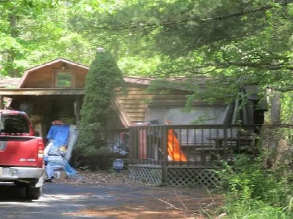 17 Chinquapin Walk, Greenville, VA 24440