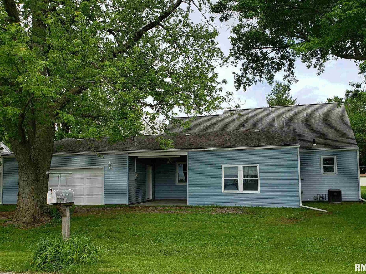 4098 Staff Rd, Illiopolis, IL 62539 Zillow