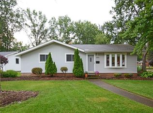 26963 Eastwood Ln, Olmsted Township, OH 44138