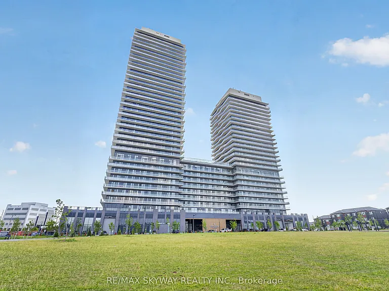 15 Skyridge Dr #521 — Photo 2