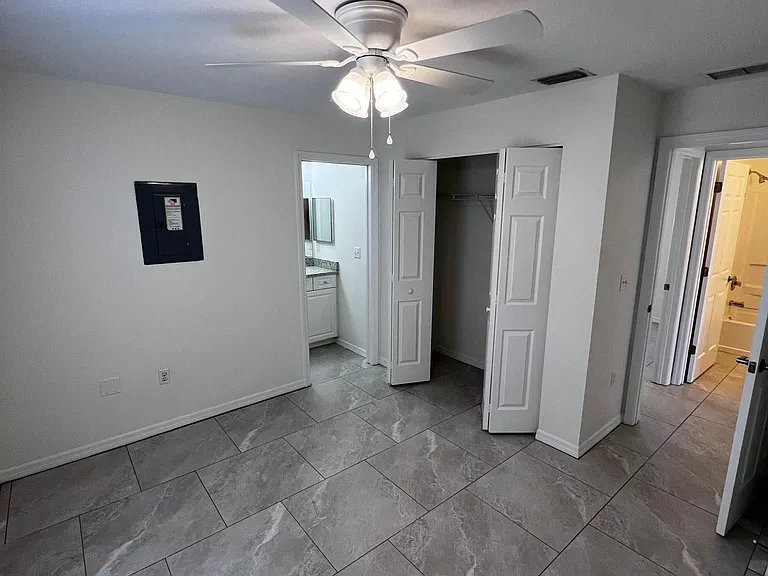 4226 Arcadia Ave — Photo 5