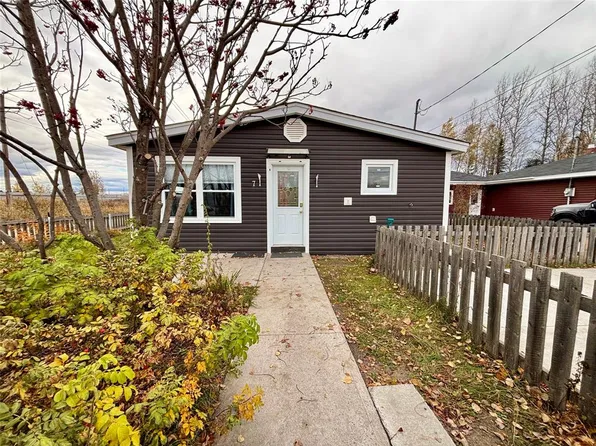 7 Tenth Street, Goose Bay, NL A0P1E0