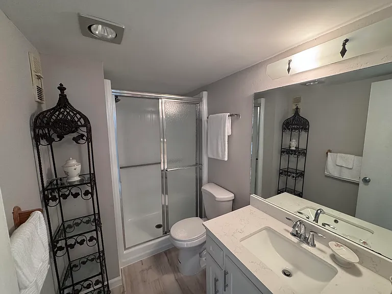 300 NE 26th Ave #4030 — Photo 17