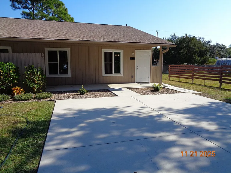 3413 Juniper Dr — Photo 2