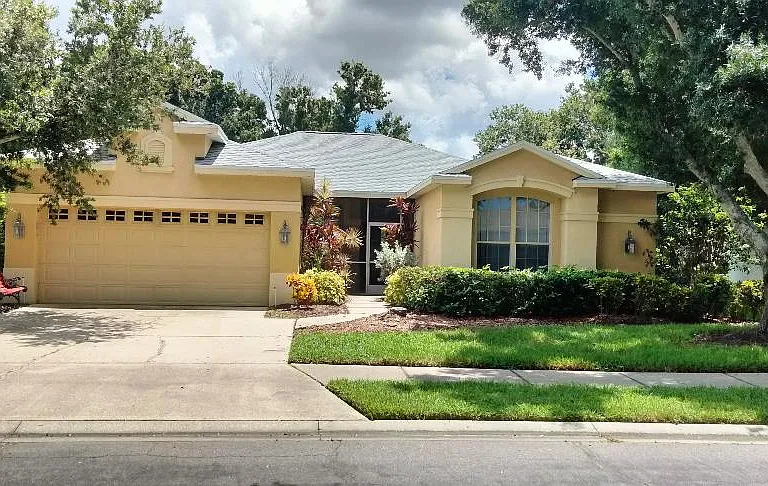 6237 Weymouth Dr — Photo 1