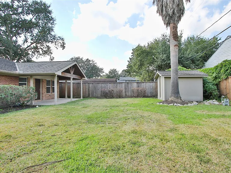 2002 Nina Lee Ln — Photo 47