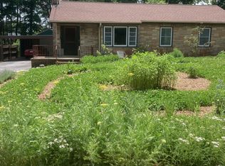 18 Wilburn Rd, Asheville, NC 28806